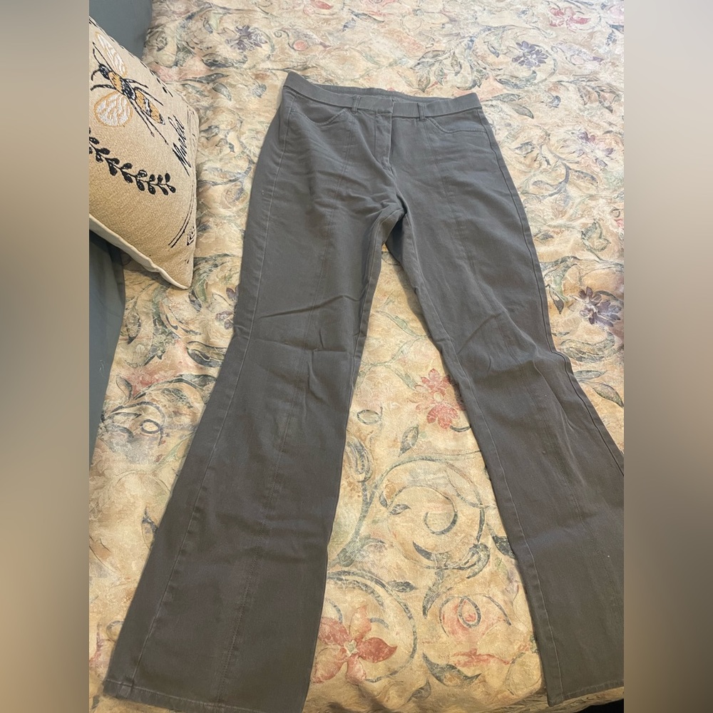 Grey Flare Pants - Issac Mizrahi